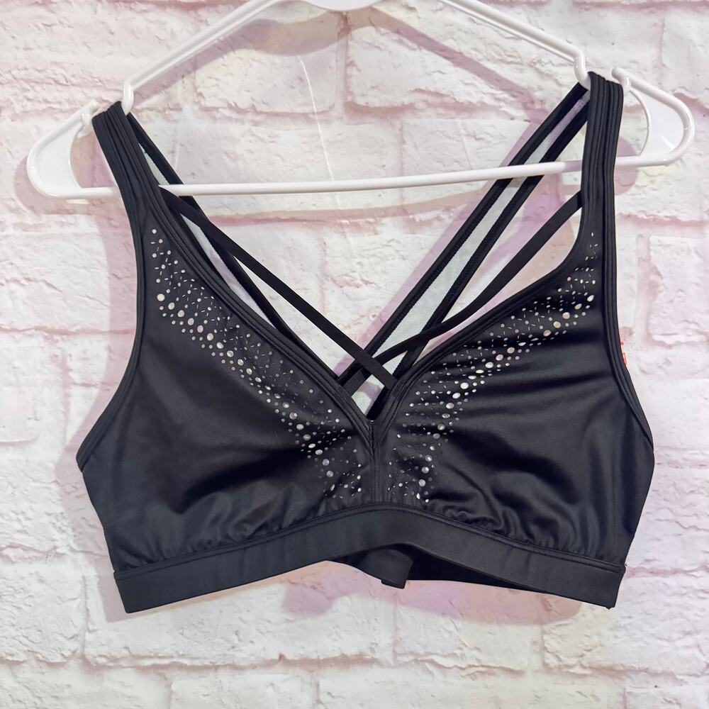 Lot of two Black Victoria Sport Sports Bras Sz L -includes both pieces #athletic